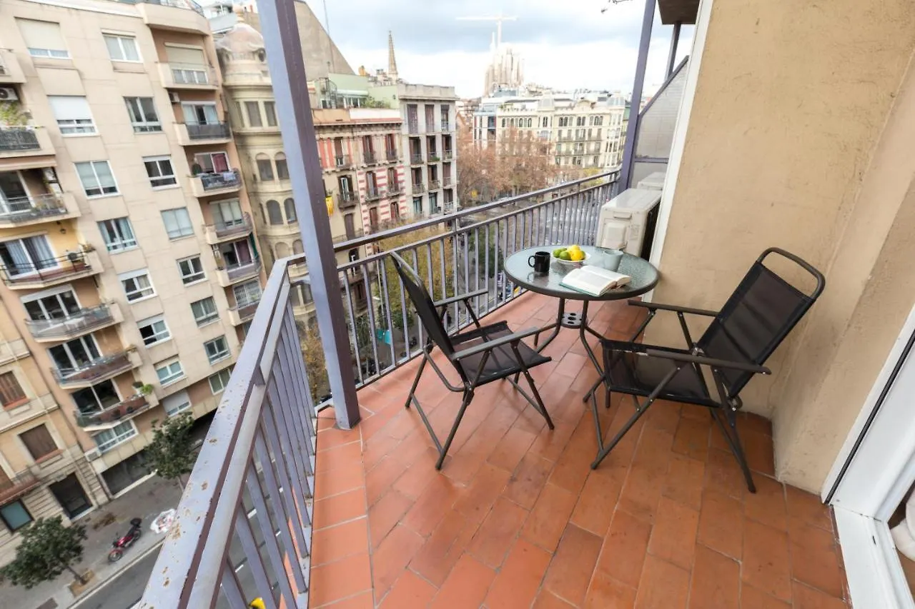 Heart Of The City Sunny With Iconic Terrace View バルセロナ アパート